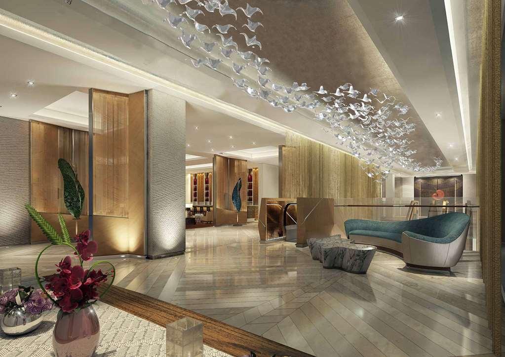 Hilton Manila Hotell Pasay Inreriör bild The lobby of the hotel