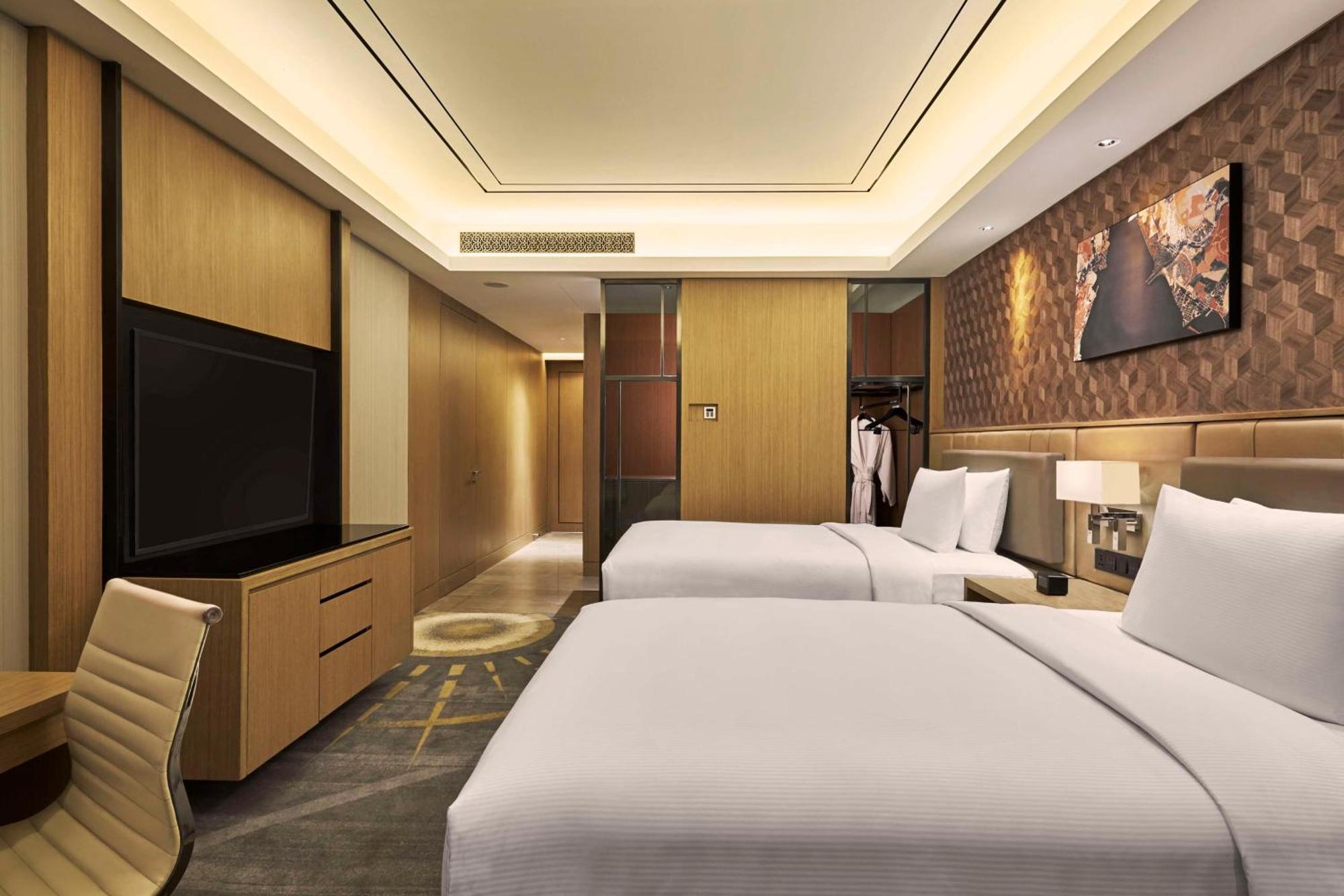 Hilton Manila Hotell Pasay Exteriör bild Deluxe Room