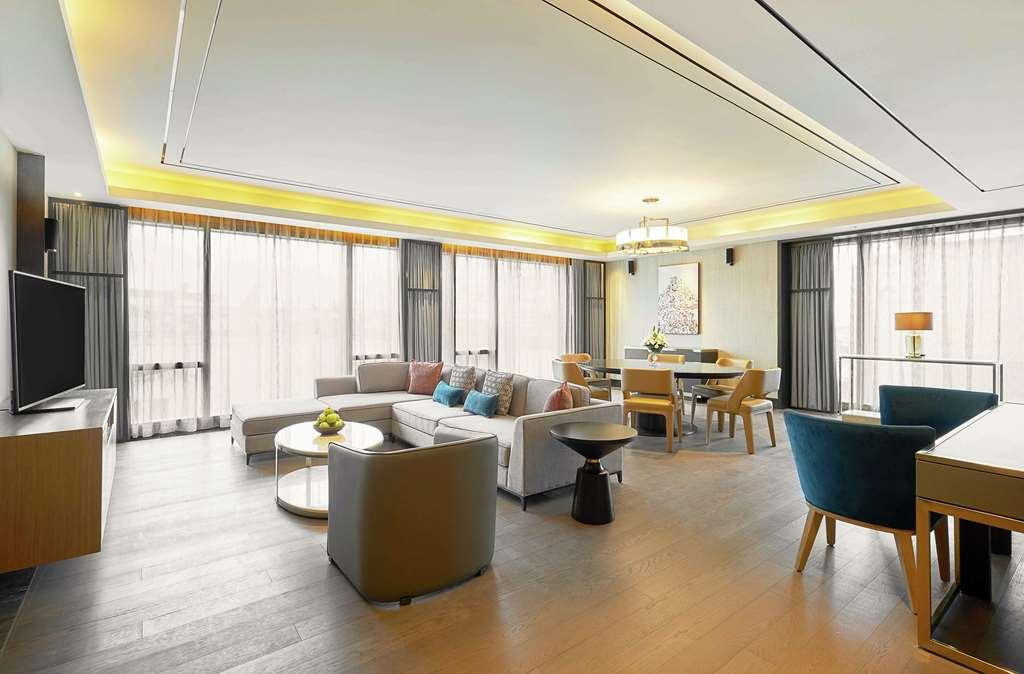 Hilton Manila Hotell Pasay Rum bild